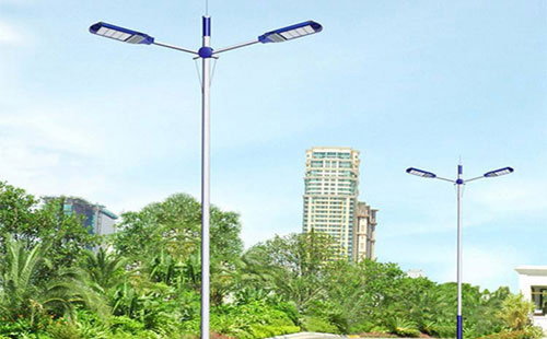 10月囊谦太阳能路灯安装优选专业服务商