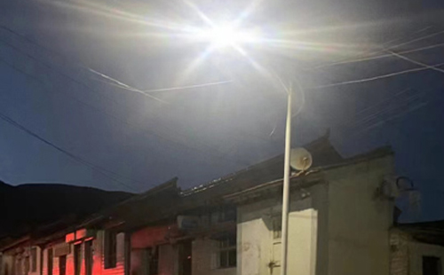 农村院子里最适合的囊谦太阳能路灯亮度与安装要点