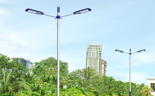 城市节能改造怎样选囊谦LED路灯色温